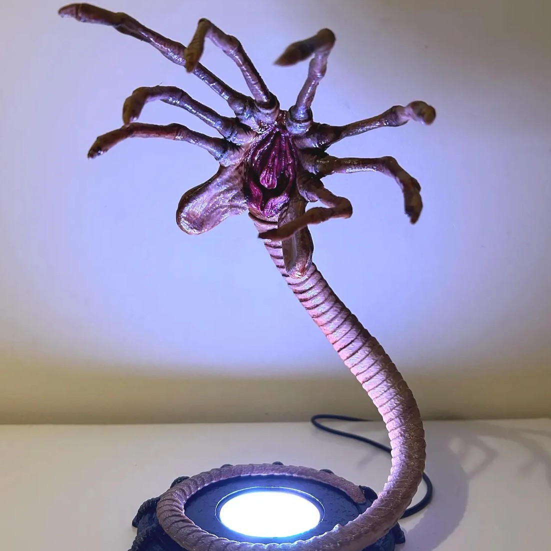 Home Decor Light - Lampu Alien Facehugger Lampu Malam, Dekorasi