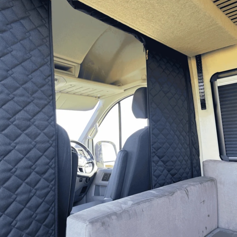 Tirai Pembatas Kabin Terisolas - Blackout Curtains ulasan dan harga