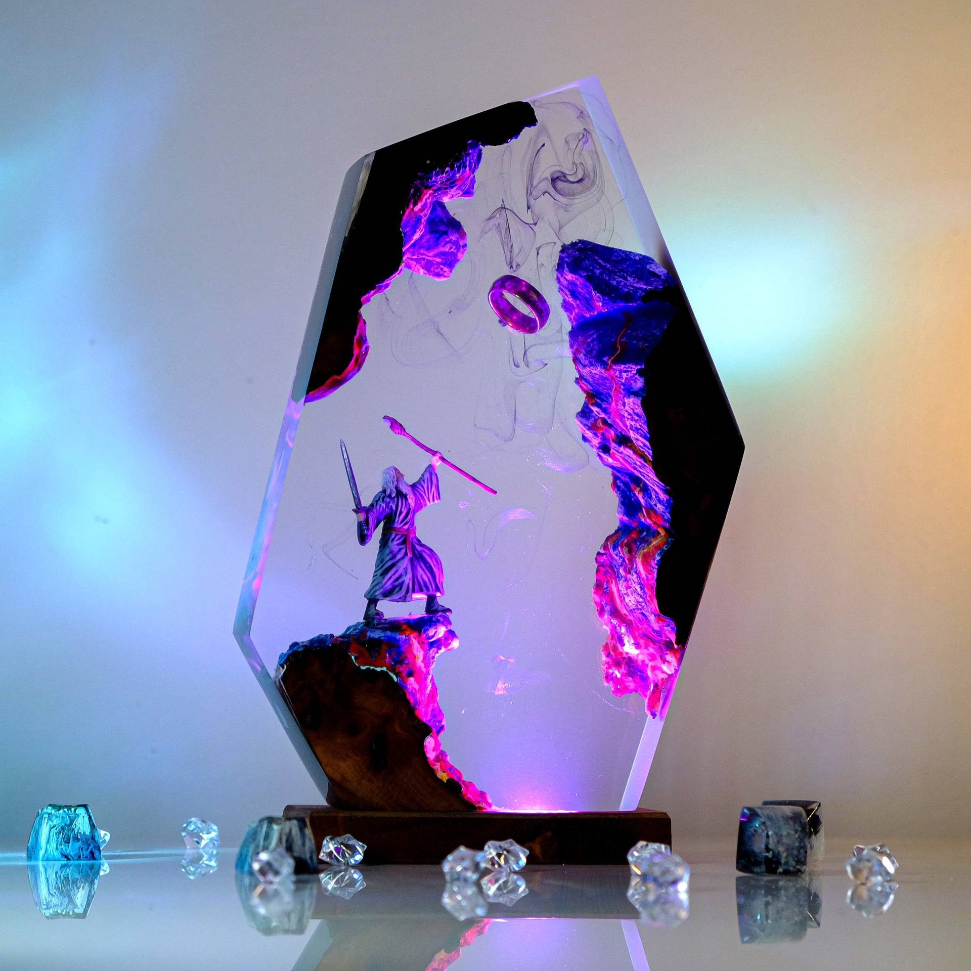Lampu Resin Figur Adegan Film  - Home Decor Unique ulasan dan harga
